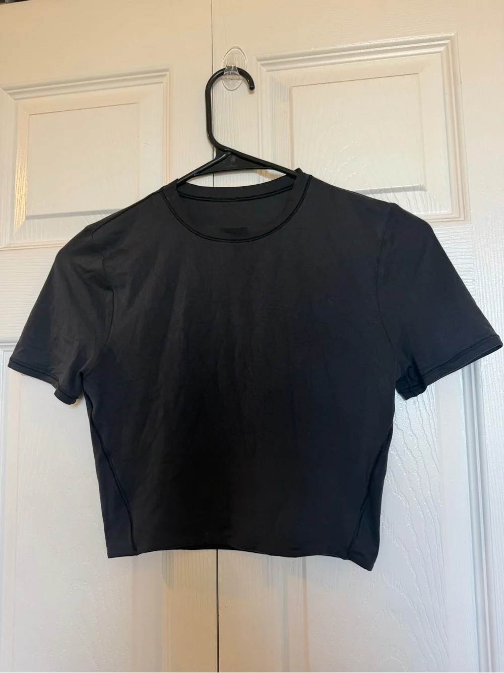 lululemon athletica Black Cropped Crew Tee